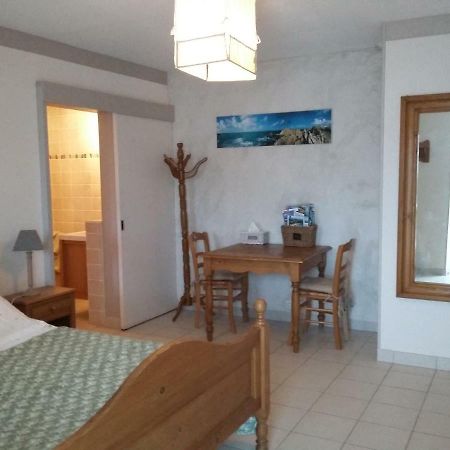 La Ferme Du Vincin Bed & Breakfast Vannes Bagian luar foto