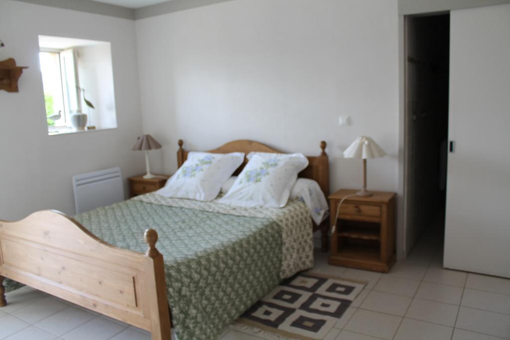 La Ferme Du Vincin Bed & Breakfast Vannes Ruang foto